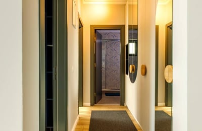 Rent of a modern furnished 2-room apartment, 58 m², Mamaia, Romania